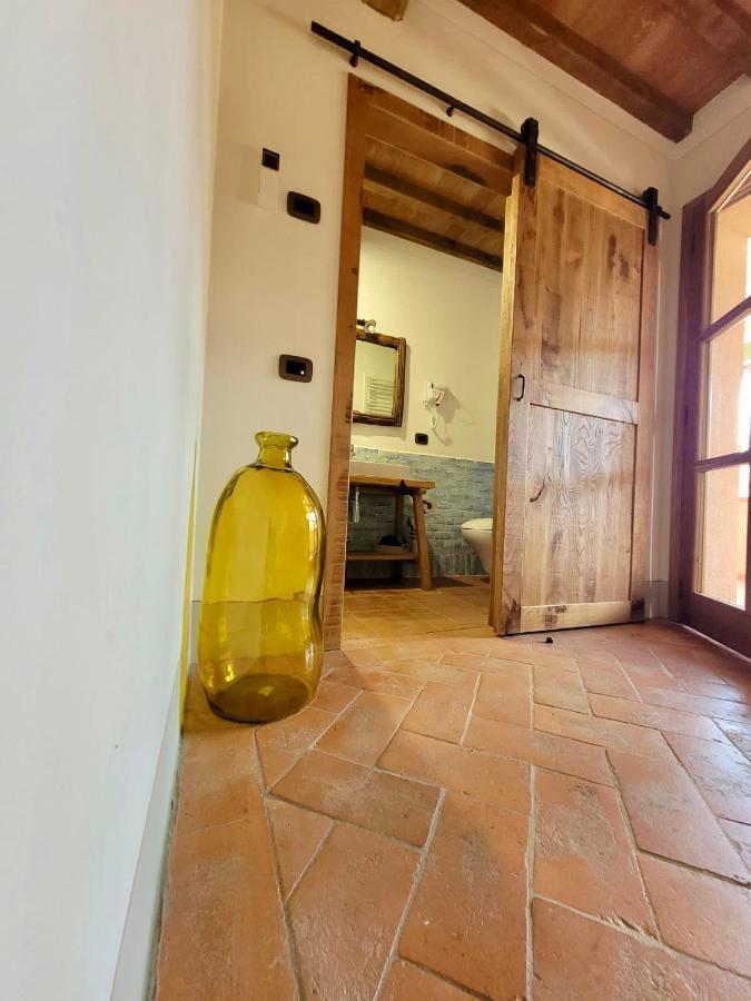 Agriturismo Montefabbrello Magazzini  Buitenkant foto